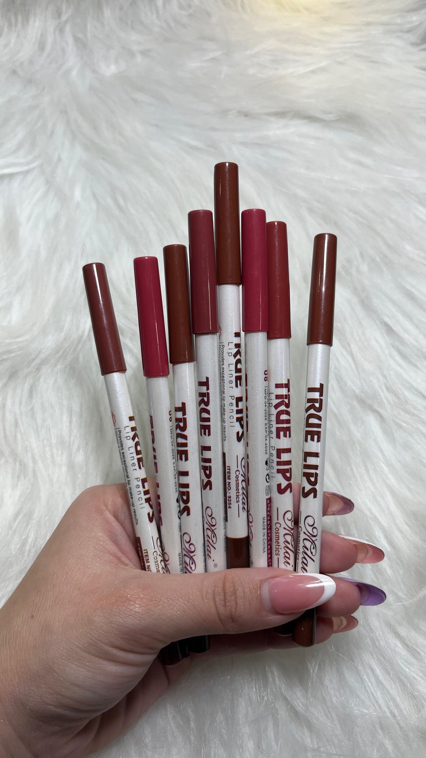 Lápices Labiales True Lips y sammy